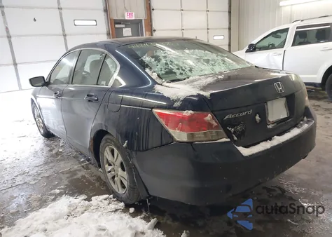 2008 Honda Accord 2.4 Lx-P z USA, uszkodzony, nr VIN 1HGCP26448A066850